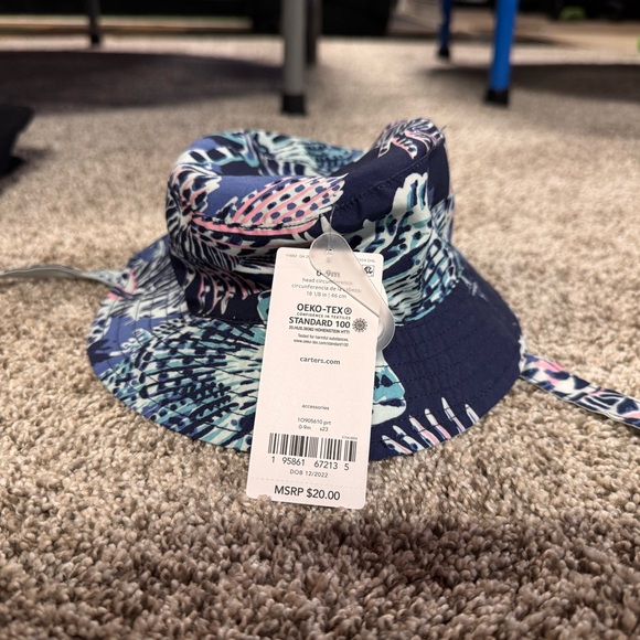 Carter’s Navy Blue Patterned Bucket Reversible sun hat for infant. - Picture 5 of 6